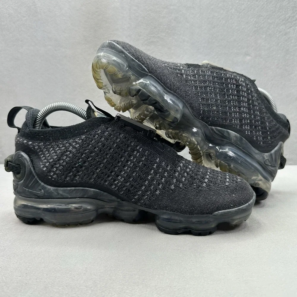 Womens 8.5 / 7Y Nike Air VaporMax 2020 FK Shoes Black / Gray Running Sneakers